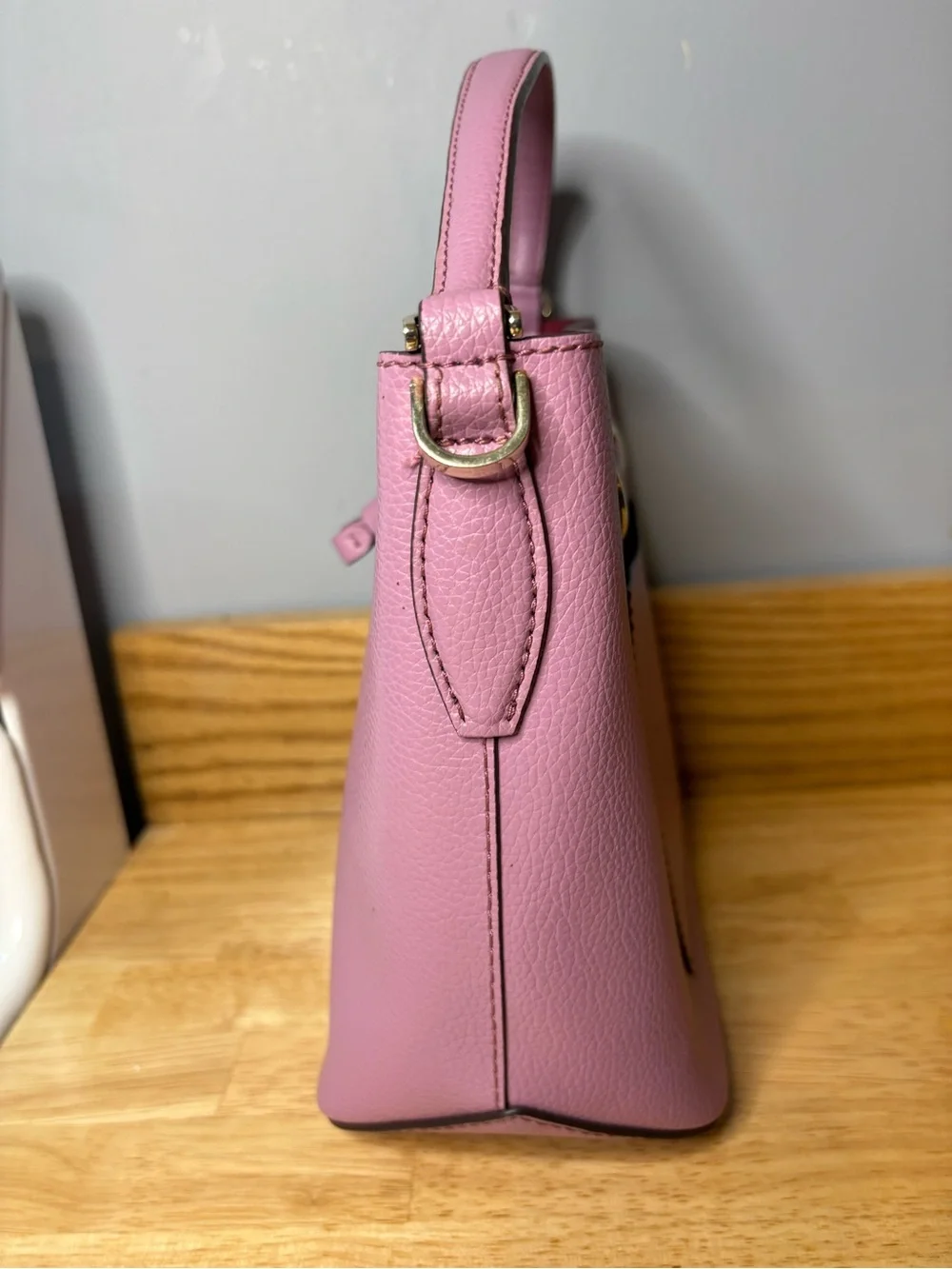 Kate Spade Mauve Pebbled Leather Bucket Bag